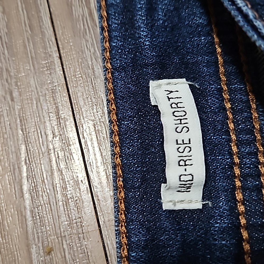 true craft Denim Mid-Rise Shorty Stretch Blue Jean Shorts 3" Inseam Women's 10 - Picture 6 of 16